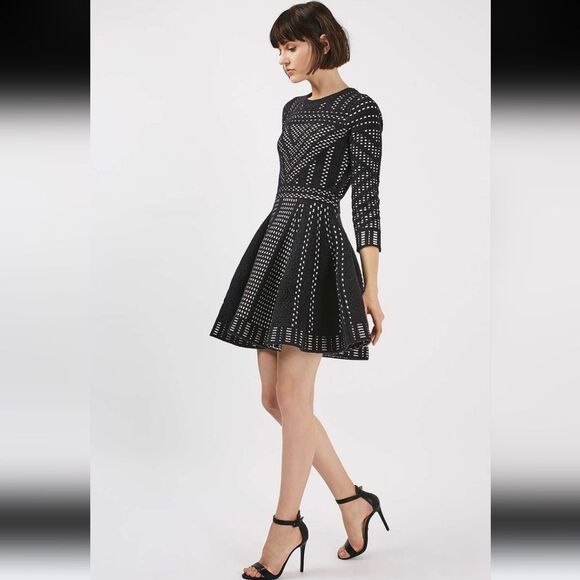 Top Shop Geometric Pattern Fit And Flare Knitted Mini Dress Black White Size US8 - Picture 2 of 14